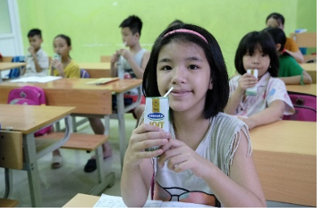 "Để[-]mỗi[-]trẻ[-]em[-]được[-]uống[-]sữa[-]mỗi[-]ngày"